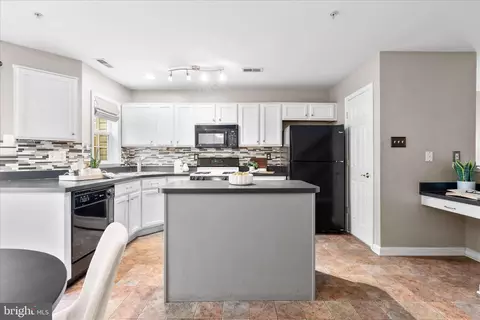 609 Hollowstone Rd, Frederick, MD 21703 photo 11