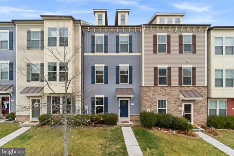 1217 Lawler Dr, Frederick, MD 21702
