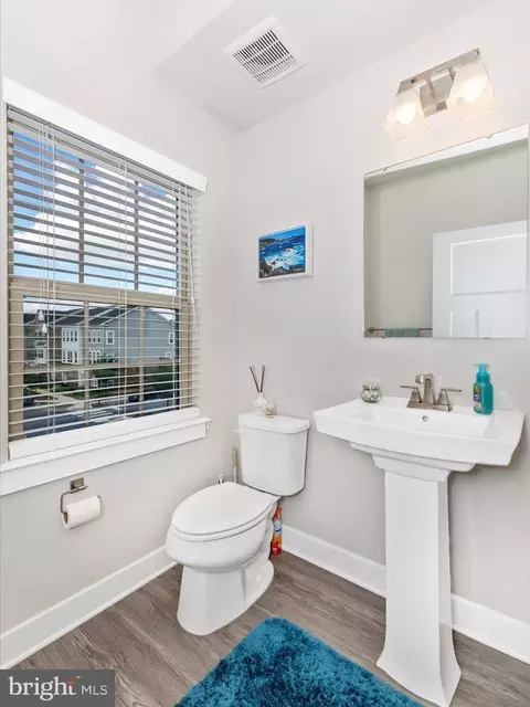 Bath - 6020 Forum Sq, Frederick, MD 21703 photo 1 of 3