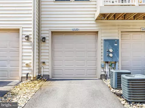 Exterior - 6020 Forum Sq, Frederick, MD 21703 photo 11 of 16