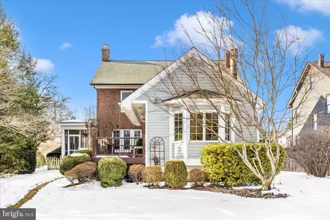 Exterior - 328 Lindbergh Ave, Frederick, MD 21701 photo 4 of 13