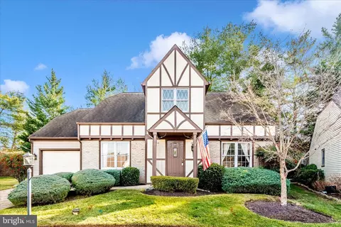 818 Dunbrooke Ct, Frederick, MD 21701