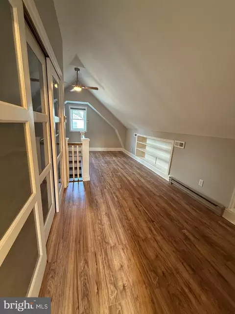 Entry Way - 605 Fairview Ave, Frederick, MD 21701 photo 3 of 5