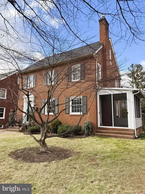 Exterior - 605 Fairview Ave, Frederick, MD 21701 photo 2 of 12