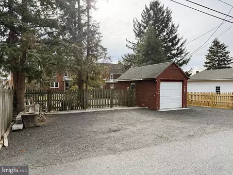 Exterior - 605 Fairview Ave, Frederick, MD 21701 photo 10 of 12