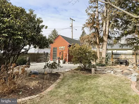 Exterior - 605 Fairview Ave, Frederick, MD 21701 photo 5 of 12