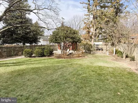 Exterior - 605 Fairview Ave, Frederick, MD 21701 photo 8 of 12