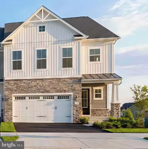 1158 Potomac View Pkwy, Brunswick, MD 21716