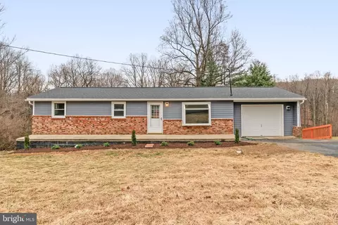 Exterior - 6411 Fulmer Rd, Frederick, MD 21703 photo 2 of 4