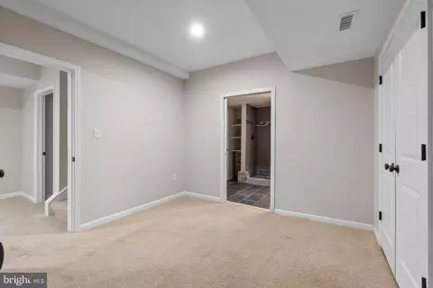 Entry Way - 6411 Fulmer Rd, Frederick, MD 21703 photo 5 of 6
