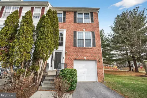 Exterior - 1944 Crossing Stone Ct, Frederick, MD 21702 photo 2 of 18