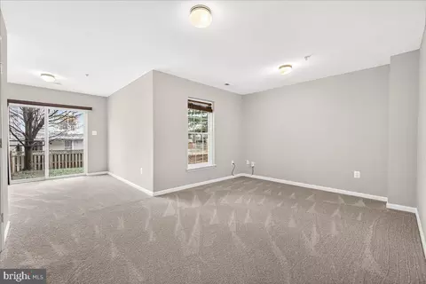Living - 1944 Crossing Stone Ct, Frederick, MD 21702 photo 4 of 4