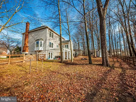 Exterior - 9507 Ashbury Pl, Frederick, MD 21701 photo 9 of 13