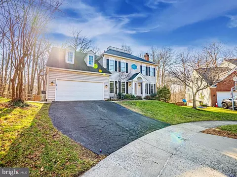 Exterior - 9507 Ashbury Pl, Frederick, MD 21701 photo 3 of 13