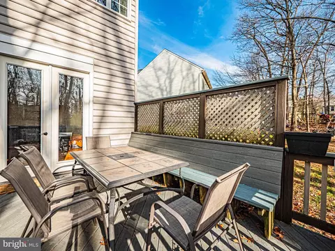 Exterior - 9507 Ashbury Pl, Frederick, MD 21701 photo 7 of 13