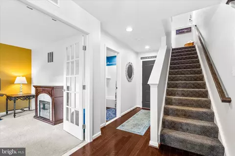 8430 Pine Bluff Rd, Frederick, MD 21704 photo 4