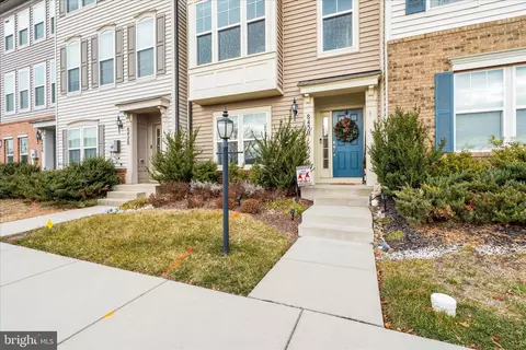 8430 Pine Bluff Rd, Frederick, MD 21704 photo 2