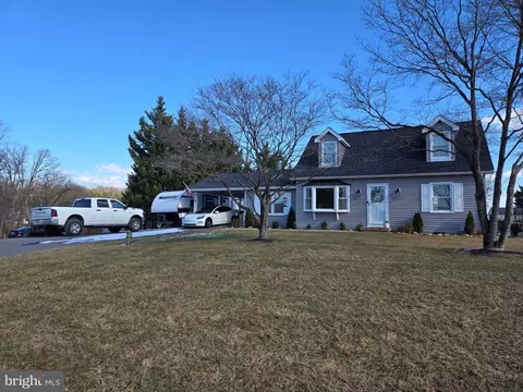 7997 Pleasant Ct, Frederick, MD 21701