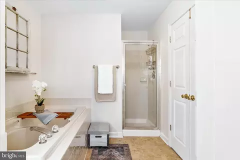 Bath - 6123 Baldridge Ter, Frederick, MD 21701 photo 3 of 4