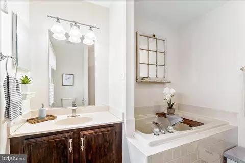Bath - 6123 Baldridge Ter, Frederick, MD 21701 photo 2 of 4