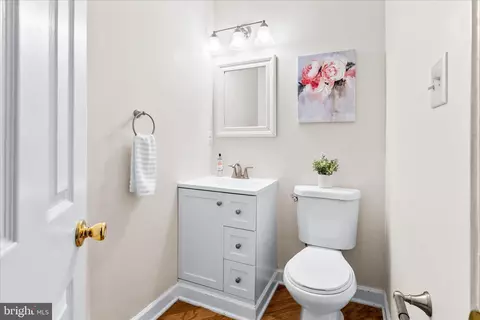 Bath - 6123 Baldridge Ter, Frederick, MD 21701 photo 1 of 4