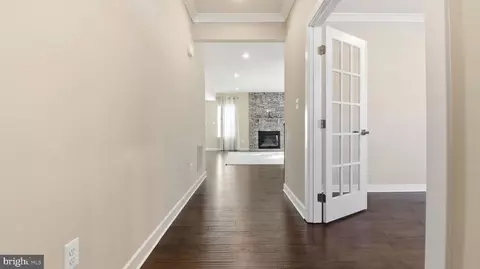 Entry Way - 5259 Blackgum, Frederick, MD 21703 photo 1 of 36