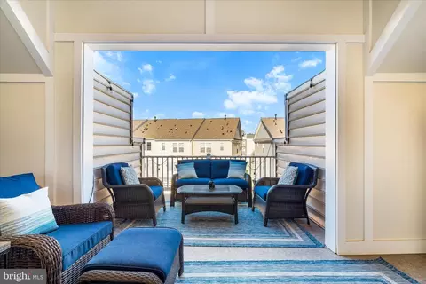 Exterior - 1135 Holden Rd, Frederick, MD 21701 photo 5 of 11