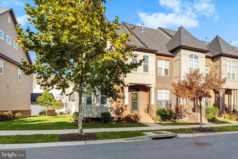 Exterior - 1135 Holden Rd, Frederick, MD 21701 photo 10 of 11