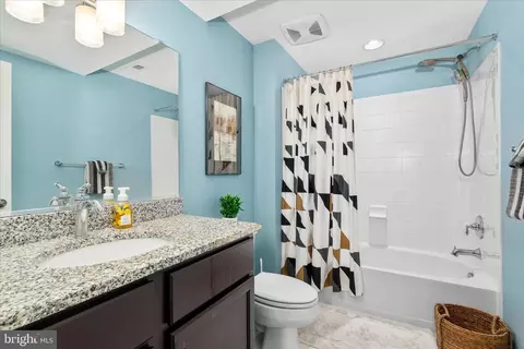 Bath - 1135 Holden Rd, Frederick, MD 21701 photo 4 of 4