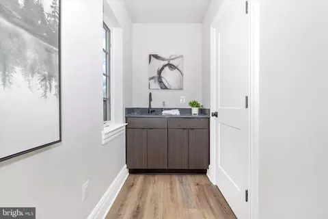 Entry Way - 418 N Maxwell Ave, Frederick, MD 21701 photo 12 of 13
