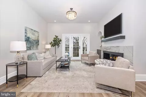 Living - 418 N Maxwell Ave, Frederick, MD 21701 photo 1 of 1