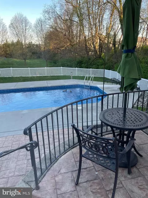Exterior - 828 Geronimo Dr, Frederick, MD 21701 photo 5 of 15