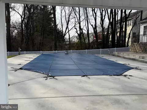 Exterior - 828 Geronimo Dr, Frederick, MD 21701 photo 7 of 15