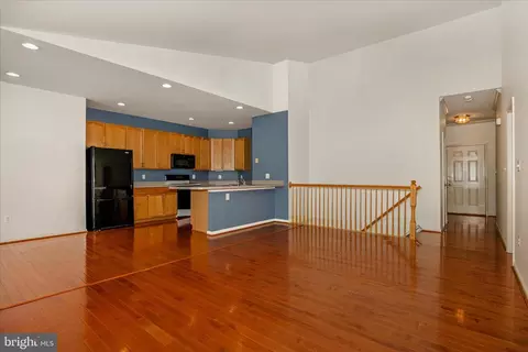 Living - 828 Geronimo Dr, Frederick, MD 21701 photo 6 of 10