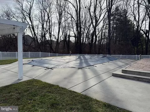Exterior - 828 Geronimo Dr, Frederick, MD 21701 photo 9 of 15