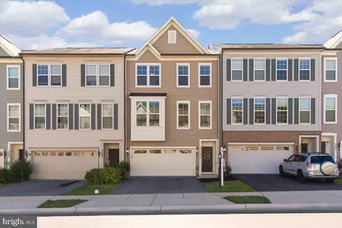 5625 Scott Ridge Pl, Frederick, MD 21704