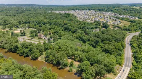 View/Area - 5625 Scott Ridge Pl, Frederick, MD 21704 photo 2 of 10