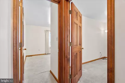 Entry Way - 11997 Cregger Rd, Keymar, MD 21757 photo 6 of 10