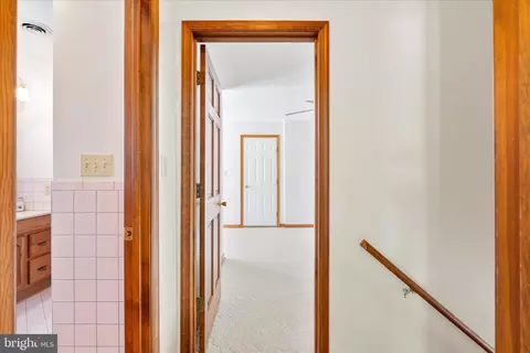 Entry Way - 11997 Cregger Rd, Keymar, MD 21757 photo 7 of 10