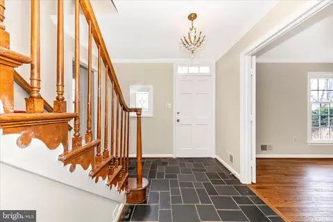 5815 Meadow Dr, Frederick, MD 21701 photo 7