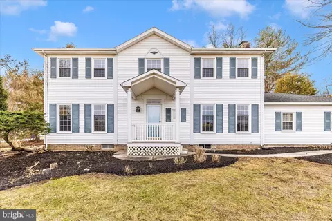 5815 Meadow Dr, Frederick, MD 21701