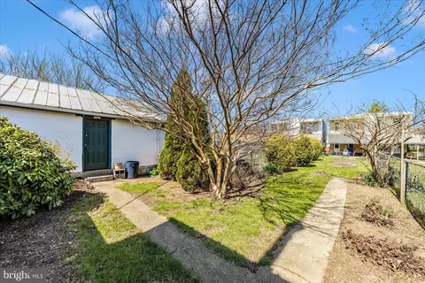 Exterior - 24 E 8th St, Frederick, MD 21701 photo 11 of 14