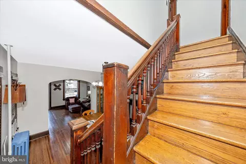 Entry Way - 24 E 8th St, Frederick, MD 21701 photo 2 of 2