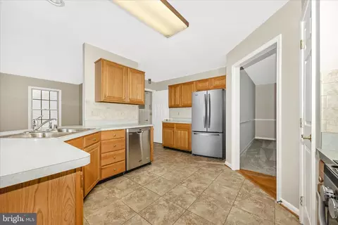 Kitchen - 2012 Chapel Ct, Frederick, MD 21702 photo 3 of 3