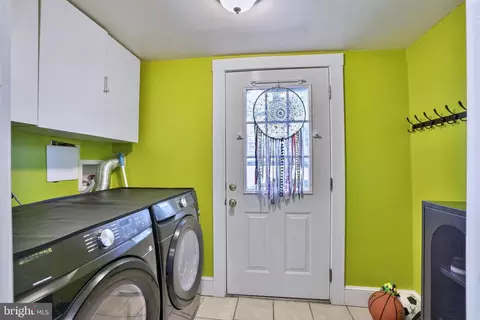 Other - 13 E C St, Brunswick, MD 21716 photo 3 of 8