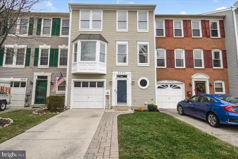 5230 Bamburg Ct, Frederick, MD 21703