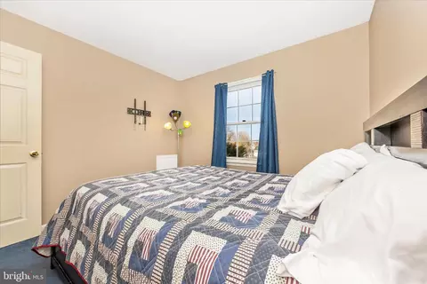 Bedroom - 274 Longford Dr, Frederick, MD 21702 photo 2 of 4