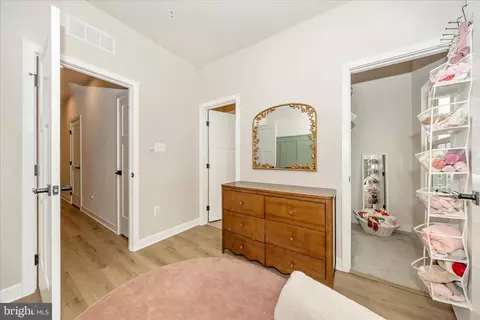 Entry Way - 344 Patterson Park Rd, Frederick, MD 21703 photo 5 of 7