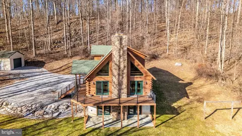 12804 Spruce Run Rd, Myersville, MD 21773