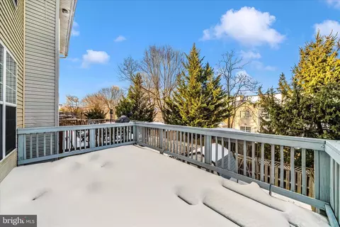 Exterior - 113 Fieldstone Ct, Frederick, MD 21702 photo 3 of 13